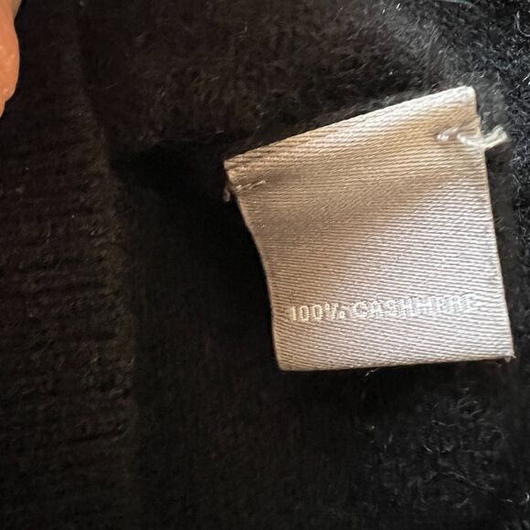 Neiman Marcus Cashmere Collection 100% Cashmere Black Sleeveless Turtleneck  Med - Picture 12 of 12
